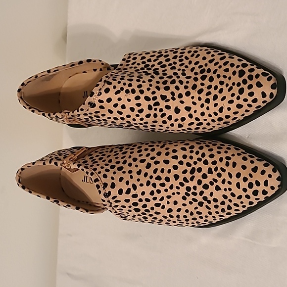 JUSTFAB animal print booties - Picture 2 of 4